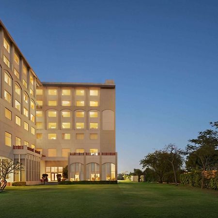 Hotel Ramada By Wyndham Jaipur Jaisinghpura Zewnętrze zdjęcie