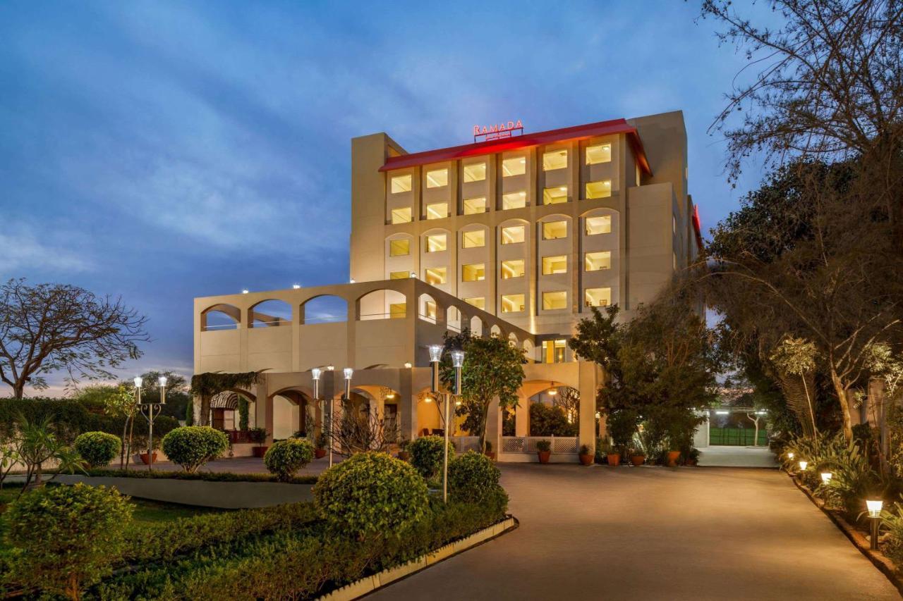 Hotel Ramada By Wyndham Jaipur Jaisinghpura Zewnętrze zdjęcie